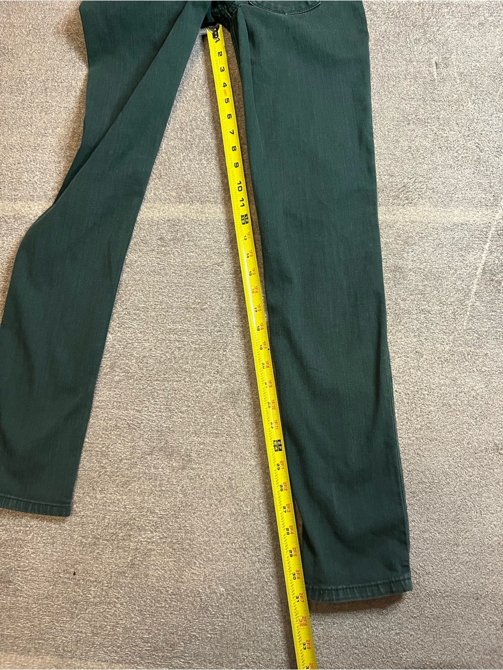 Levi's Forest Green Women's Skinny Jeans 3/26 preppy 93% cotton - Picture 3 of 9